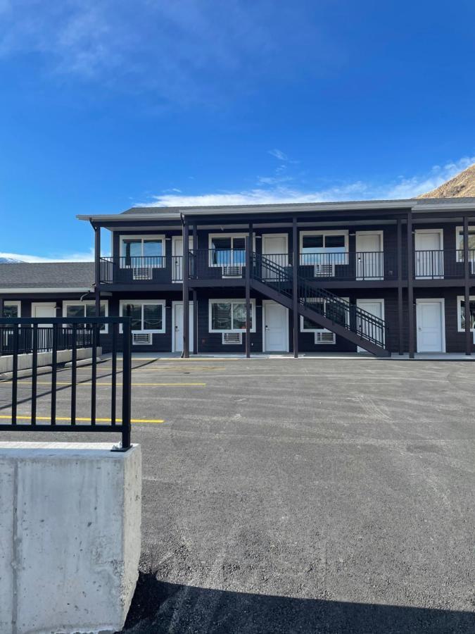 The Roosevelt Hotel - Yellowstone Gardiner Exterior photo